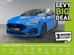 Vasttrafik blue Gebraucht 2025 Ford Focus ST Limousine | 36.888 € (Etwas zu teuer)