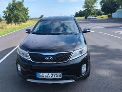 Schwarz Gebraucht 2014 Kia Sorento Platinum Edition SUV | 16.400 € (Fairer Preis)