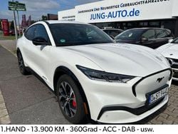 Weiß Gebraucht 2022 Ford Mustang Mach-E Premium SUV | 32.990 € (Superpreis)