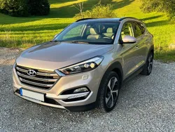 Silber Gebraucht 2015 Hyundai Tucson Premium SUV | 14.000 € (Guter Preis)