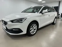 Weiß Gebraucht 2022 Seat Leon Style Limousine | 21.890 € (Fairer Preis)