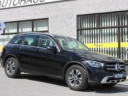 Schwarz Gebraucht 2020 Mercedes GLC200 SUV | 26.900 €