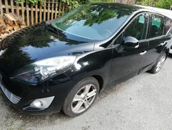 Schwarz Gebraucht 2011 Renault Grand Scénic III Van / Kleinbus | 3.400 € (Fairer Preis)