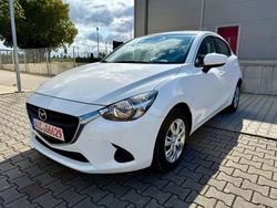 Weiß Gebraucht 2019 Mazda 2 Center-Line Limousine | 10.499 € (Fairer Preis)