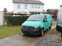 Grün Gebraucht 2020 Mercedes Vito Van / Kleinbus | 16.422 € (Superpreis)