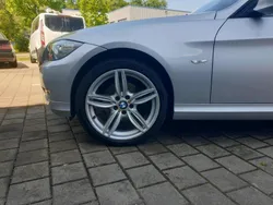 Silber Gebraucht 2009 BMW 320 Kombi | 12.950 €