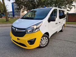 Weiß Gebraucht 2015 Opel Vivaro Van | 4.999 € (Fairer Preis)