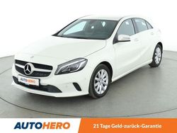 Weiß Gebraucht 2016 Mercedes A180 Style Limousine | 14.010 € (Fairer Preis)