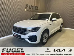 Oryxwhite perlmutteffekt Gebraucht 2018 VW Touareg R-line SUV | 41.999 € (Guter Preis)