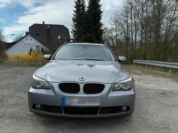 Grau Gebraucht 2004 BMW 525 Kombi | 3.100 € (Fairer Preis)