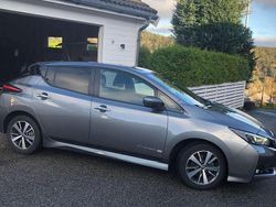 Grau Gebraucht 2018 Nissan Leaf Acenta Kleinwagen | 12.850 € (Etwas zu teuer)