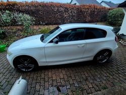 Weiß Gebraucht 2011 BMW 118 M Sport Kleinwagen | 4.300 € (Guter Preis)