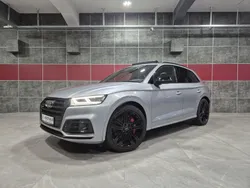 Silber Gebraucht 2020 Audi SQ5 Ambiente SUV | 44.990 € (Fairer Preis)