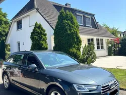 Grau Gebraucht 2019 Audi A4 Kombi | 17.999 € (Superpreis)