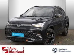 Deep black perleffekt Gebraucht 2024 VW Tiguan R-line SUV | 53.349 € (Teuer)