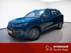 Nightshade blue Gebraucht 2024 VW Tiguan IQ Drive SUV | 33.290 € (Superpreis)