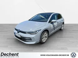 Andere farbe Gebraucht 2024 VW Golf VIII Life Kleinwagen | 23.450 € (Guter Preis)