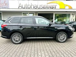 Schwarz Gebraucht 2021 Mitsubishi Outlander P-HEV Plus SUV | 20.550 € (Guter Preis)
