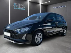 Phantom black Gebraucht 2024 Hyundai i20 Select Kleinwagen | 18.860 € (Fairer Preis)