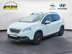 Weiß Gebraucht 2016 Peugeot 2008 Urban Move SUV | 5.750 € (Guter Preis)