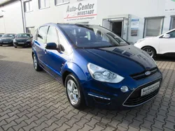 Blau Gebraucht 2014 Ford S-MAX Titanium Van / Kleinbus | 12.450 € (Etwas zu teuer)