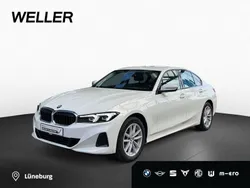 Alpinweiss iii (weiß) Gebraucht 2024 BMW 318 Shadowline Limousine | 32.490 € (Superpreis)