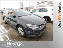 Grau Gebraucht 2017 VW Golf VII Trendline Kombi | 12.820 € (Fairer Preis)