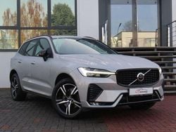 Silber Gebraucht 2021 Volvo XC60 R-Design SUV | 34.900 € (Fairer Preis)