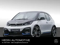 Blau Gebraucht 2022 BMW i3 Comfort Edition Kleinwagen | 19.780 €