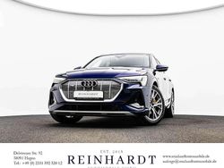 Navarrablau metallic Gebraucht 2022 Audi e-tron S-Line SUV | 37.910 € (Guter Preis)