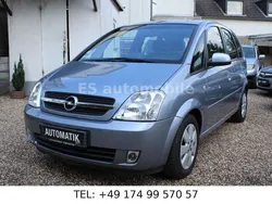 Silber Gebraucht 2005 Opel Meriva Cosmo Van / Kleinbus | 4.699 € (Etwas zu teuer)