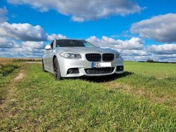 Silber Gebraucht 2011 BMW 525 Sport Line Kombi | 7.975 € (Fairer Preis)