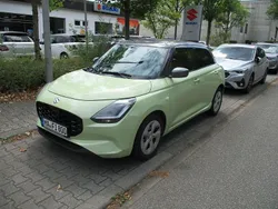 Gelb Gebraucht 2025 Suzuki Swift Comfort Limousine | 19.999 € (Etwas zu teuer)