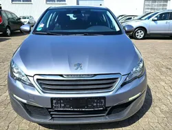 Silber Gebraucht 2014 Peugeot 308 Active Limousine | 4.850 € (Guter Preis)