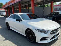 Weiß Gebraucht 2018 Mercedes CLS450 AMG line Coupé | 43.990 €