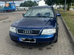 Blau Gebraucht 2002 Audi A6 Kombi | 1.150 € (Superpreis)