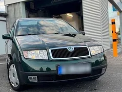 Grün Gebraucht 2001 Skoda Fabia Kleinwagen | 700 € (Superpreis)