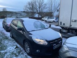 Schwarz Gebraucht 2011 Ford Focus Titanium Limousine | 1.400 € (Etwas zu teuer)