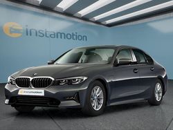 Grau Gebraucht 2022 BMW 330e Sport Line Limousine | 36.899 € (Teuer)