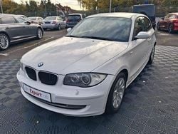 Weiß Gebraucht 2007 BMW 118 Coupé Advantage Coupé | 2.490 € (Fairer Preis)