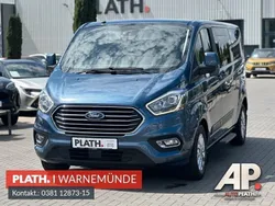 Blau Gebraucht 2018 Ford Tourneo Kombi | 31.990 €