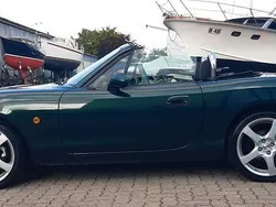 Grün Gebraucht 2000 Mazda MX5 Comfort Cabrio | 8.490 € (Teuer)