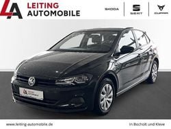 Grau Gebraucht 2018 VW Polo Trendline Kleinwagen | 7.945 € (Superpreis)