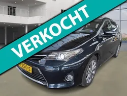 Grau Gebraucht 2014 Toyota Auris Touring Sports Executive Kombi | 7.500 € (Fairer Preis)