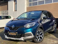 Blau rqq + schwarz gne Gebraucht 2019 Renault Captur Intens SUV | 13.398 € (Fairer Preis)