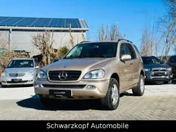 Beige Gebraucht 2003 Mercedes ML270 SUV | 7.990 € (Teuer)