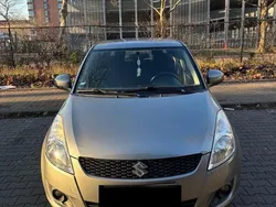 Grau Gebraucht 2013 Suzuki Swift Kleinwagen | 6.950 € (Etwas zu teuer)