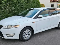Weiß Gebraucht 2010 Ford Mondeo Kombi | 2.099 € (Fairer Preis)