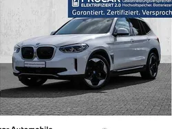 Weiß Gebraucht 2021 BMW iX3 Sport Line SUV | 31.980 € (Guter Preis)