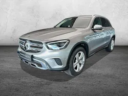 Silber Gebraucht 2021 Mercedes GLC300e SUV | 34.720 € (Fairer Preis)